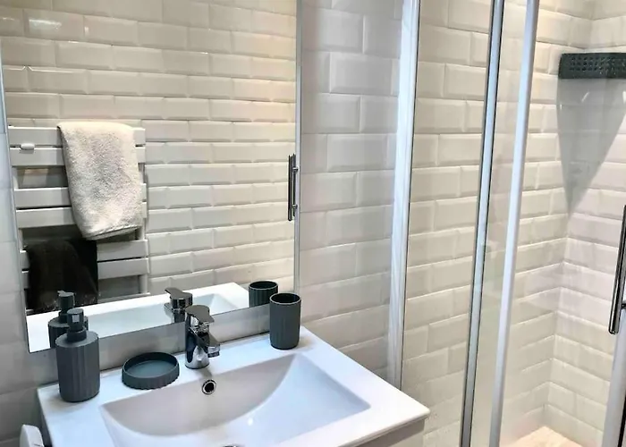 Chez Fanny - Ravissant 2 Pieces Avec Balcon Antibes