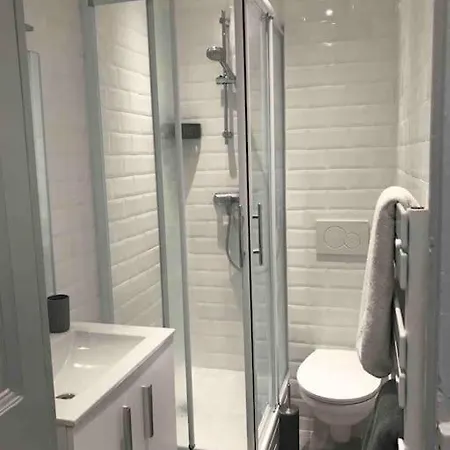 Chez Fanny - Ravissant 2 Pieces Avec Balcon * Antibes