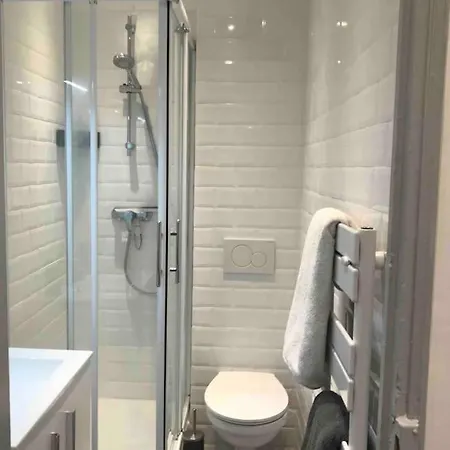 Chez Fanny - Ravissant 2 Pieces Avec Balcon * 昂蒂布
