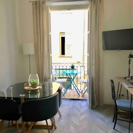 Apartment Chez Fanny - Ravissant 2 Pieces Avec Balcon *