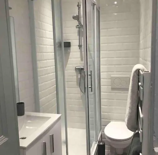 Chez Fanny - Ravissant 2 Pieces Avec Balcon * Αντίμπ