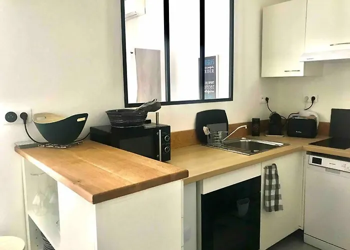 Apartman Chez Fanny - Ravissant 2 Pieces Avec Balcon Antibes